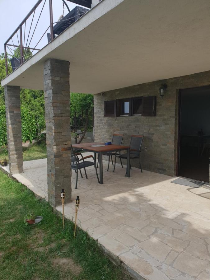 הוילה Krcedin Family House מראה חיצוני תמונה