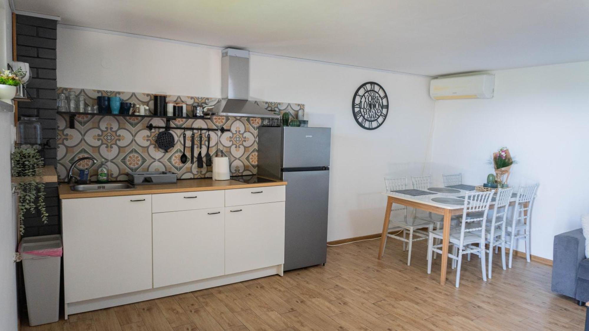 הוילה Krcedin Family House מראה חיצוני תמונה