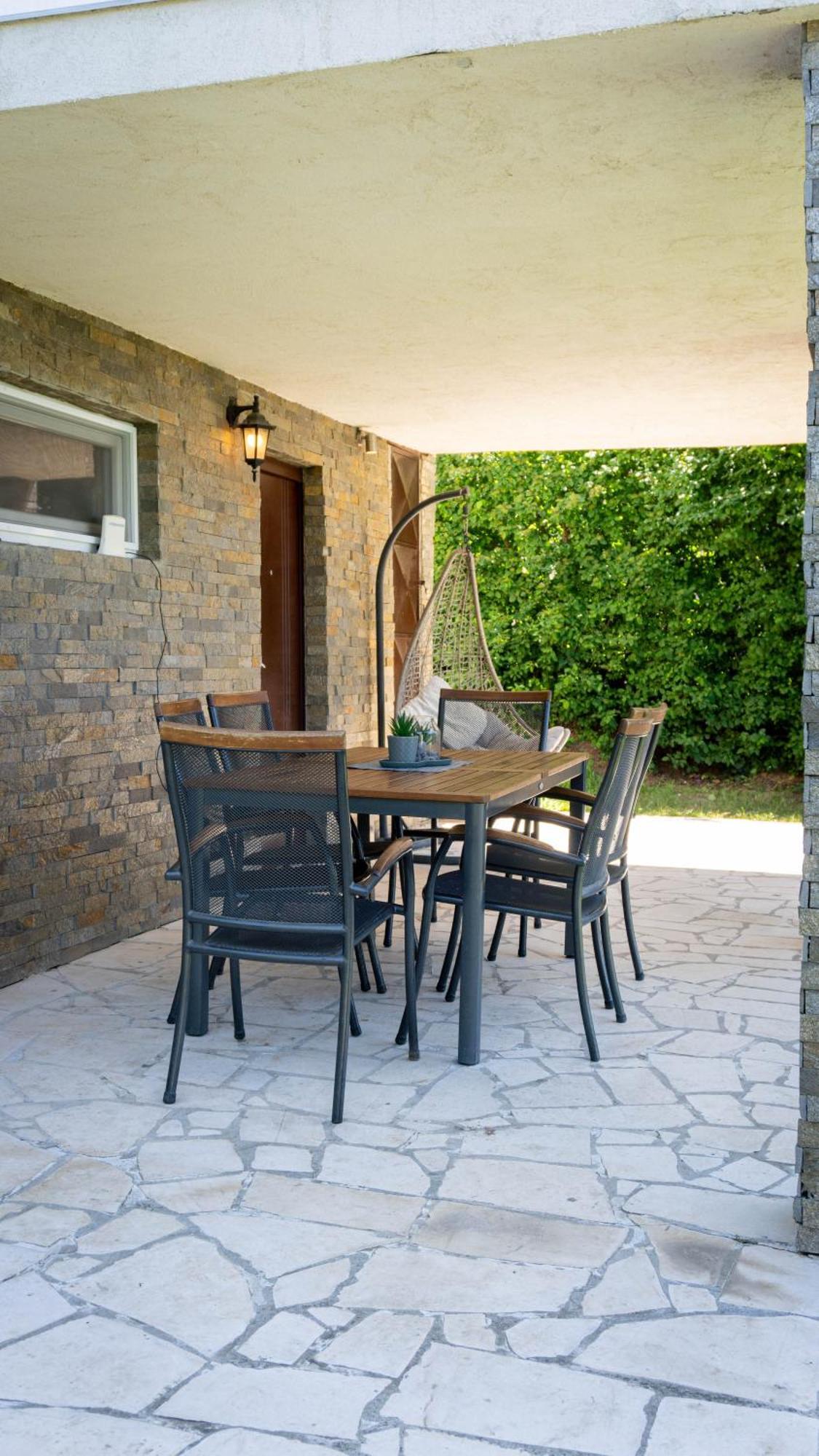 הוילה Krcedin Family House מראה חיצוני תמונה